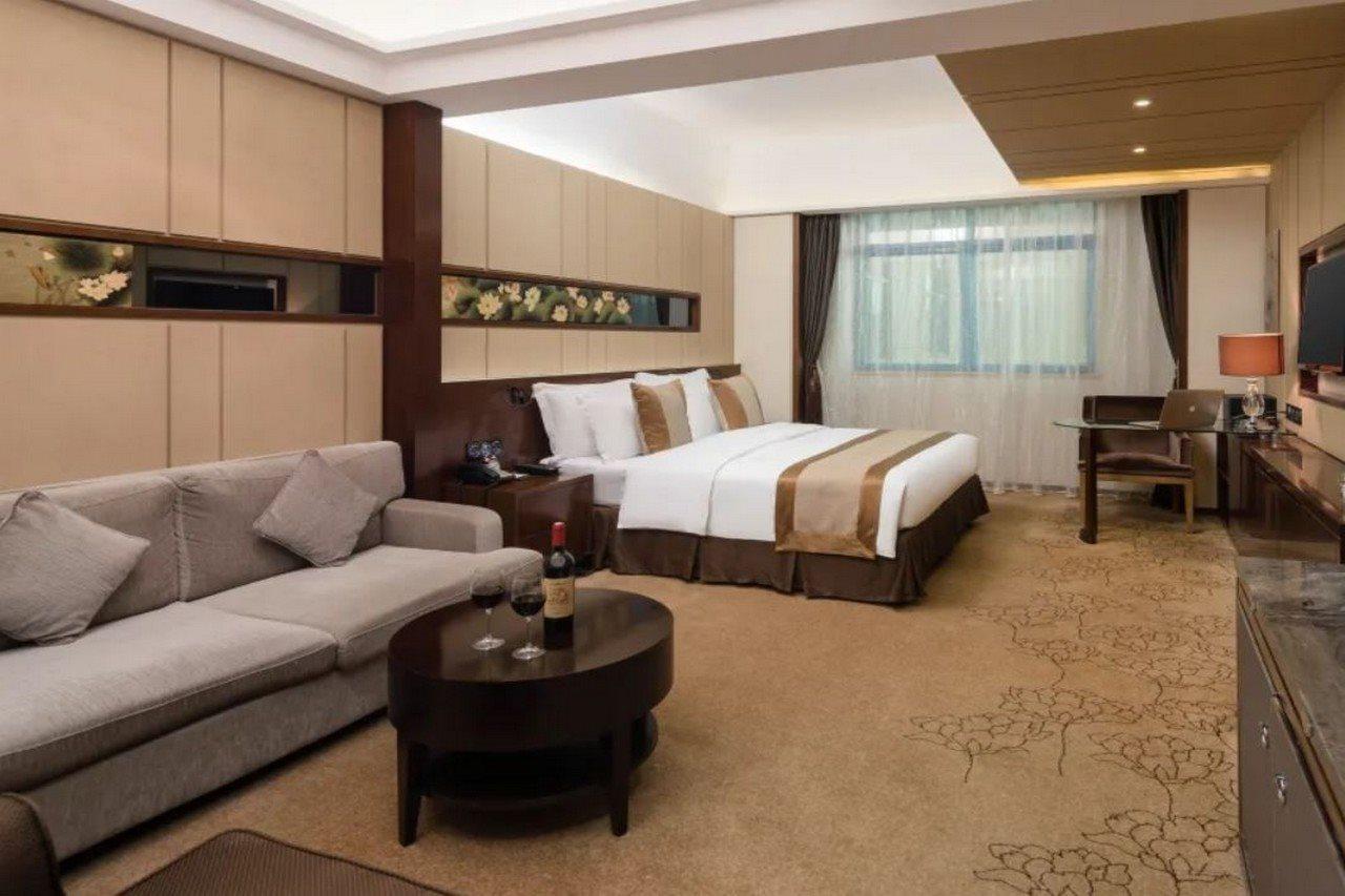 Maoming International Hotel Buitenkant foto