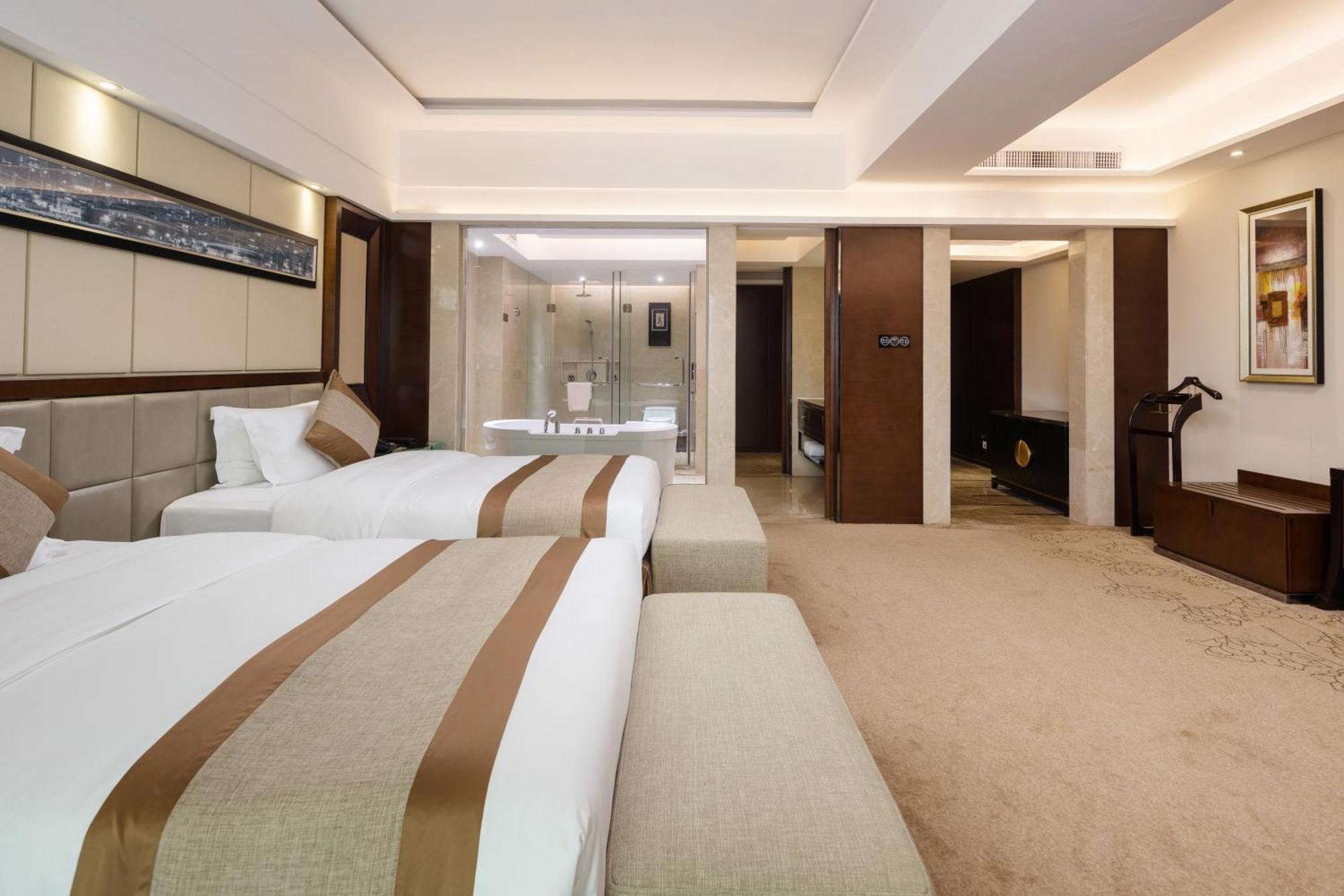 Maoming International Hotel Buitenkant foto