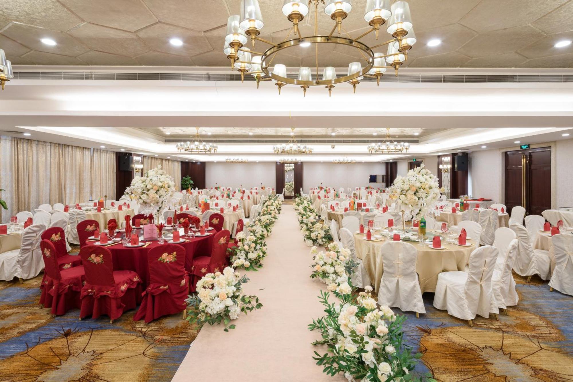 Maoming International Hotel Buitenkant foto